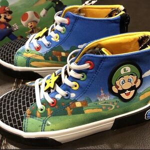 Nin Super Mario Shoes Mario World size 12 Kids Multi Color